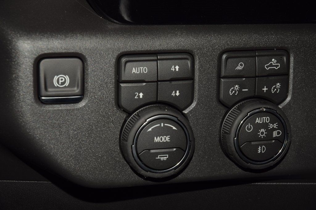 2026 Chevrolet Silverado 1500 4WD Crew Cab 147" LT Trail Boss - 22951943 - 36