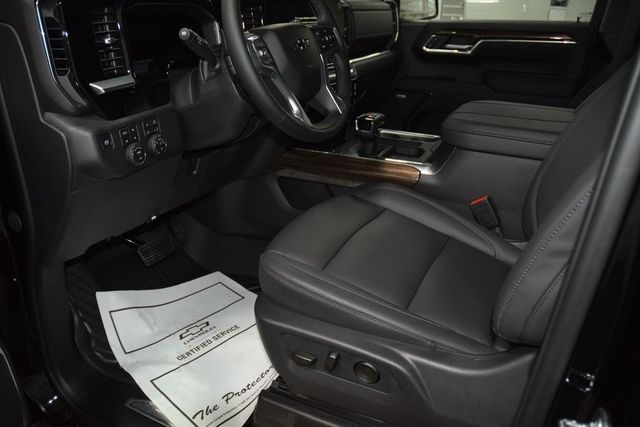 2026 Chevrolet Silverado 1500 4WD Crew Cab 147" LT Trail Boss - 22951943 - 40