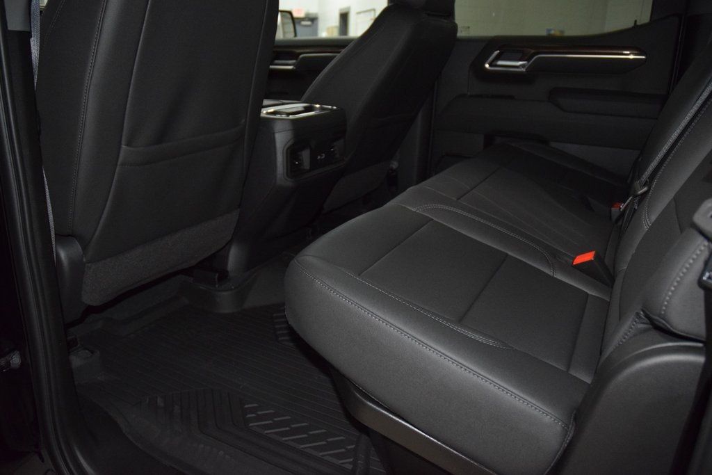 2026 Chevrolet Silverado 1500 4WD Crew Cab 147" LT Trail Boss - 22951943 - 43