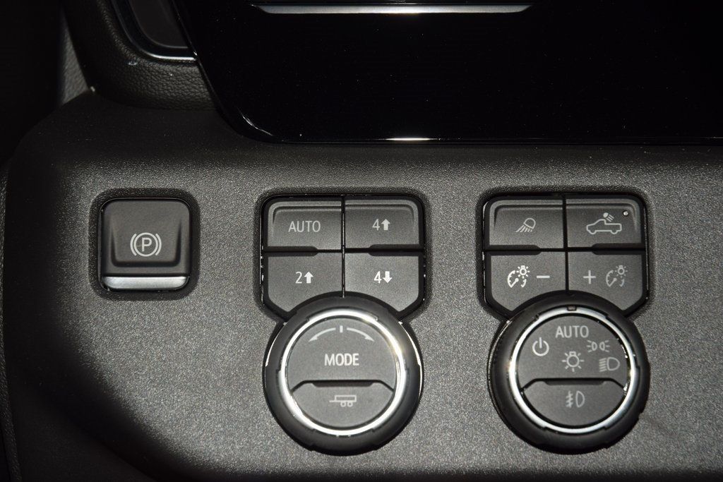 2026 Chevrolet Silverado 1500 4WD Crew Cab 147" LT Trail Boss - 22955205 - 39