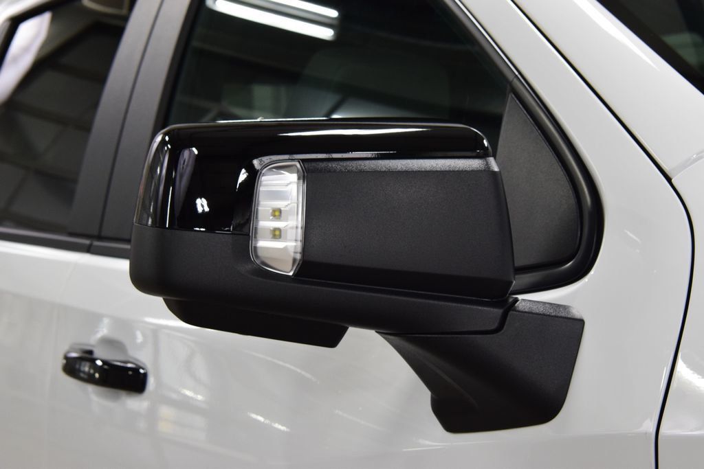 2026 Chevrolet Silverado 1500 4WD Crew Cab 147" LT Trail Boss - 22999518 - 18