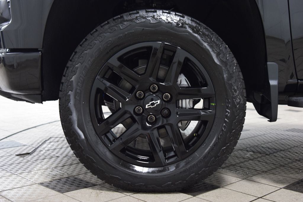 2026 Chevrolet Silverado 1500 4WD Crew Cab 147" LT Trail Boss - 22999572 - 29