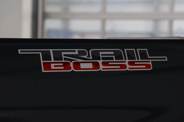 2026 Chevrolet Silverado 1500 4WD Crew Cab 147" LT Trail Boss - 23004759 - 28