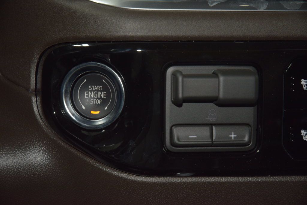 2026 Chevrolet Silverado 1500 4WD Crew Cab 147" LT Trail Boss - 23074470 - 38