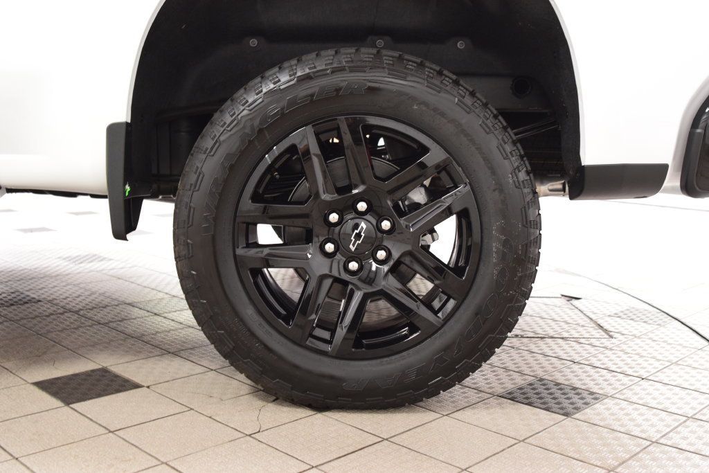 2026 Chevrolet Silverado 1500 4WD Crew Cab 147" LT Trail Boss - 23081433 - 29