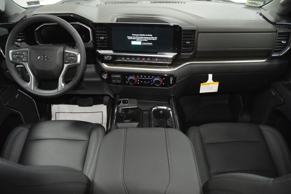2026 Chevrolet Silverado 1500 4WD Crew Cab 147" LT Trail Boss - 23081433 - 33