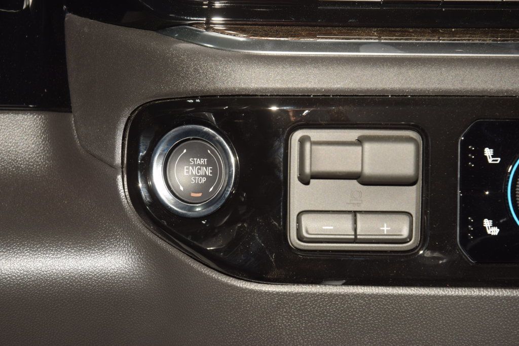 2026 Chevrolet Silverado 1500 4WD Crew Cab 147" LT Trail Boss - 23081433 - 37