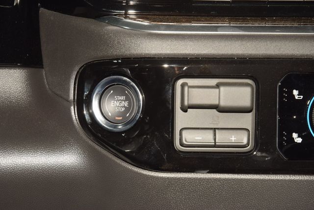 2026 Chevrolet Silverado 1500 4WD Crew Cab 147" LT Trail Boss - 23081433 - 37