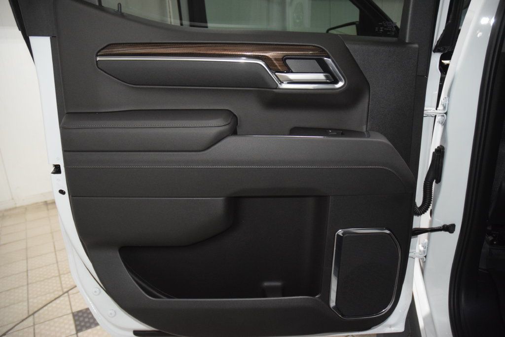 2026 Chevrolet Silverado 1500 4WD Crew Cab 147" LT Trail Boss - 23081433 - 48