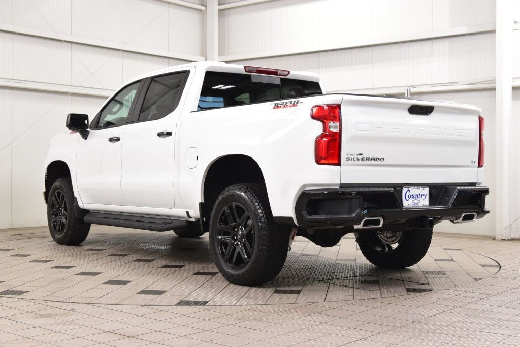 2026 Chevrolet Silverado 1500 4WD Crew Cab 147" LT Trail Boss - 23081433 - 5