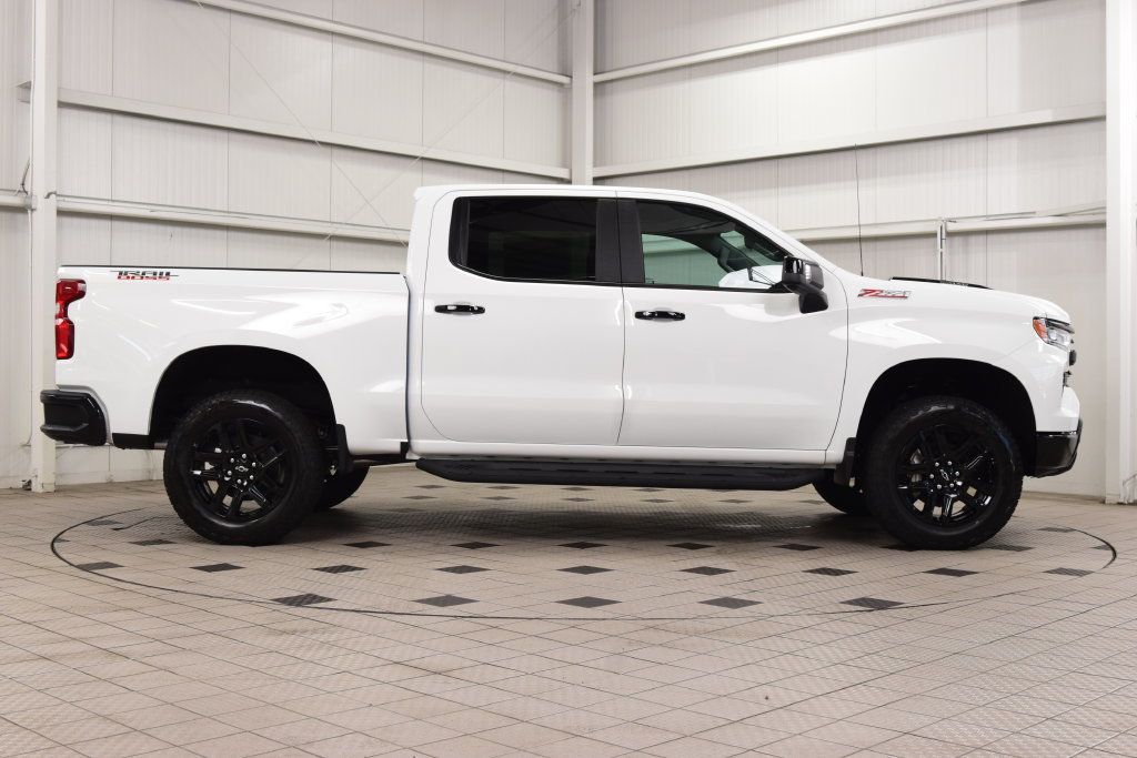 2026 Chevrolet Silverado 1500 4WD Crew Cab 147" LT Trail Boss - 23081433 - 8