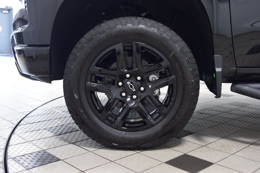 2026 Chevrolet Silverado 1500 4WD Crew Cab 147" LT Trail Boss - 23081470 - 30