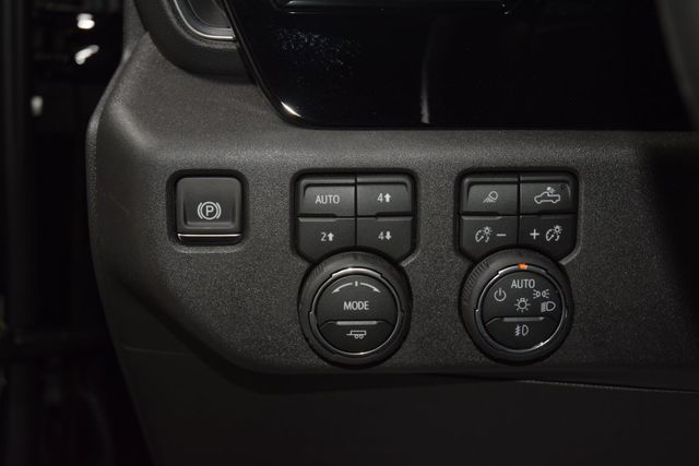 2026 Chevrolet Silverado 1500 4WD Crew Cab 147" LT Trail Boss - 23081470 - 38