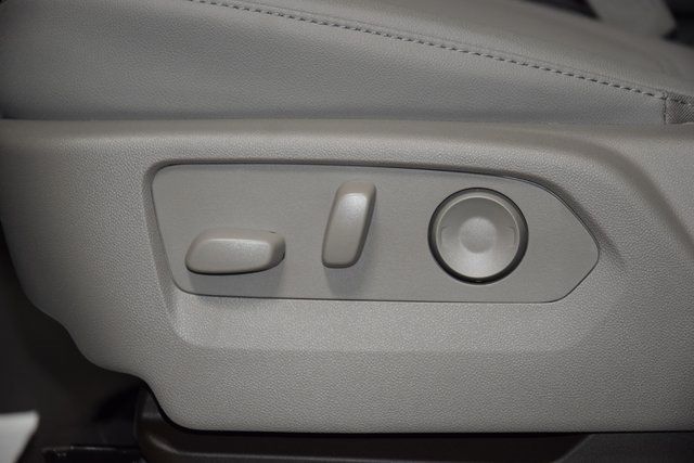 2026 Chevrolet Silverado 1500 4WD Crew Cab 147" LT w/1LT - 22929463 - 39