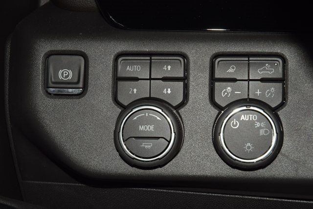 2026 Chevrolet Silverado 1500 4WD Crew Cab 147" LT w/1LT - 22936049 - 33