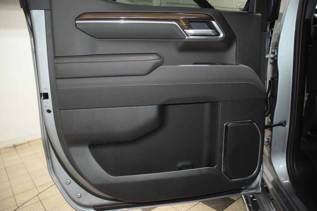 2026 Chevrolet Silverado 1500 4WD Crew Cab 147" LT w/1LT - 22961437 - 36