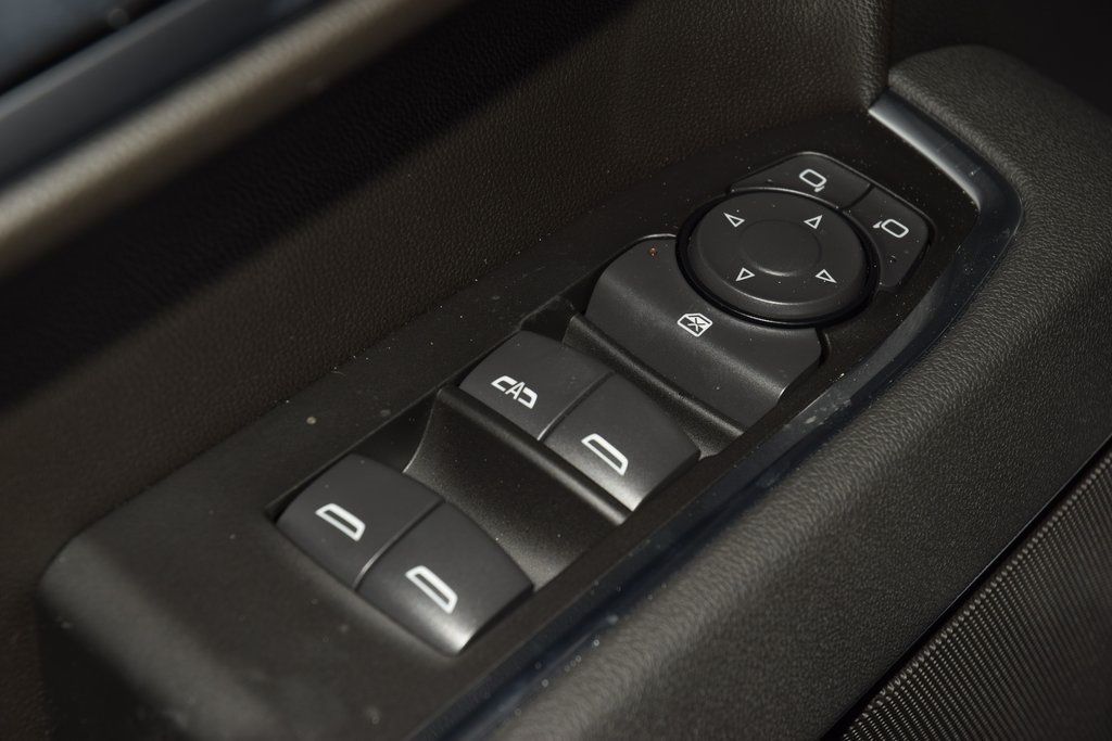 2026 Chevrolet Silverado 1500 4WD Crew Cab 147" LT w/1LT - 22961437 - 39