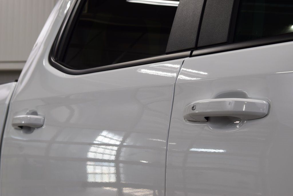 2026 Chevrolet Silverado 1500 4WD Crew Cab 147" LT w/1LT - 22961441 - 16