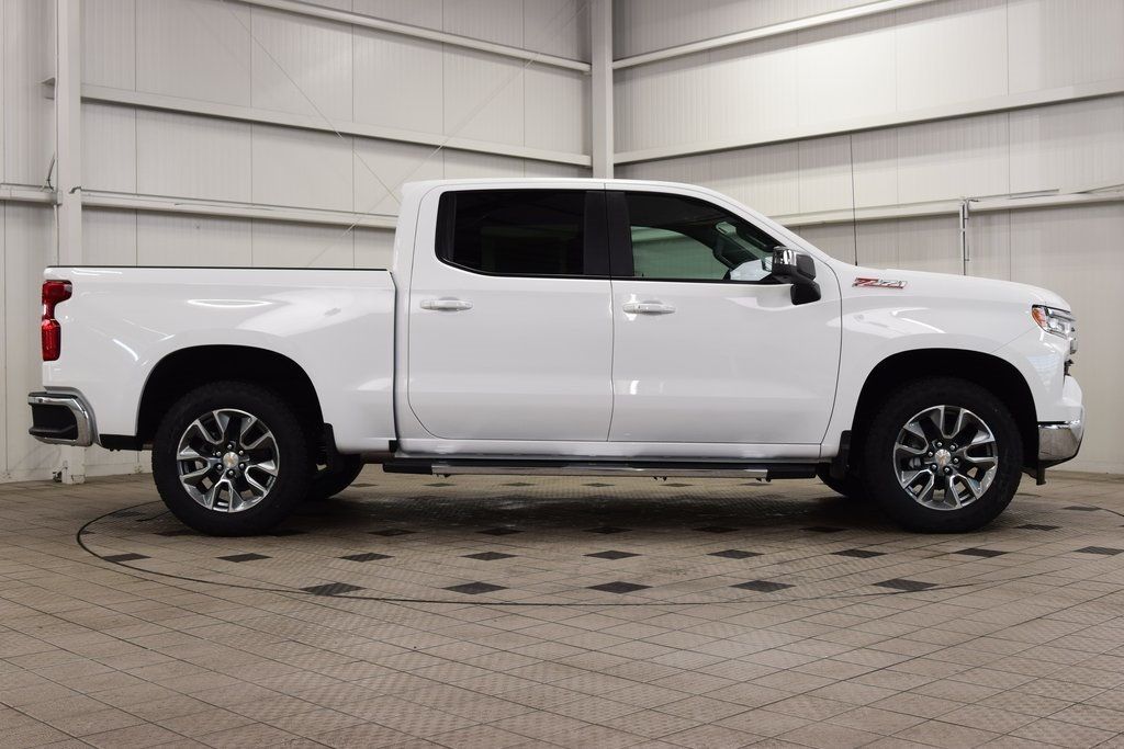 2026 Chevrolet Silverado 1500 4WD Crew Cab 147" LT w/1LT - 22961441 - 8