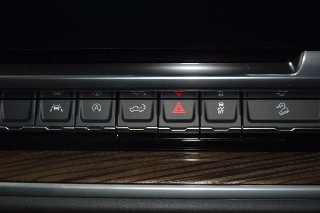 2026 Chevrolet Silverado 1500 4WD Crew Cab 147" LT w/1LT - 22961461 - 30