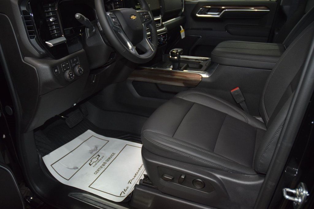 2026 Chevrolet Silverado 1500 4WD Crew Cab 147" LT w/1LT - 22961461 - 37