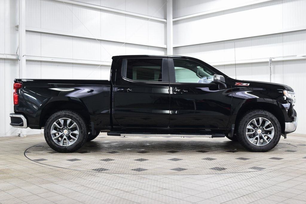 2026 Chevrolet Silverado 1500 4WD Crew Cab 147" LT w/1LT - 22961461 - 8