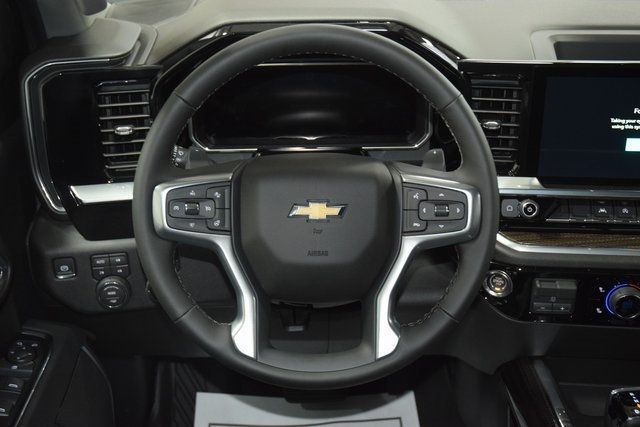2026 Chevrolet Silverado 1500 4WD Crew Cab 147" LT w/1LT - 22961489 - 34