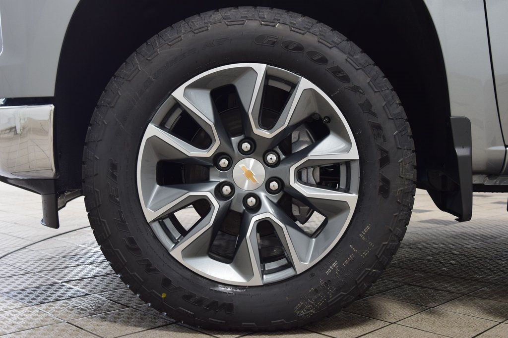 2026 Chevrolet Silverado 1500 4WD Crew Cab 147" LT w/1LT - 22961505 - 25