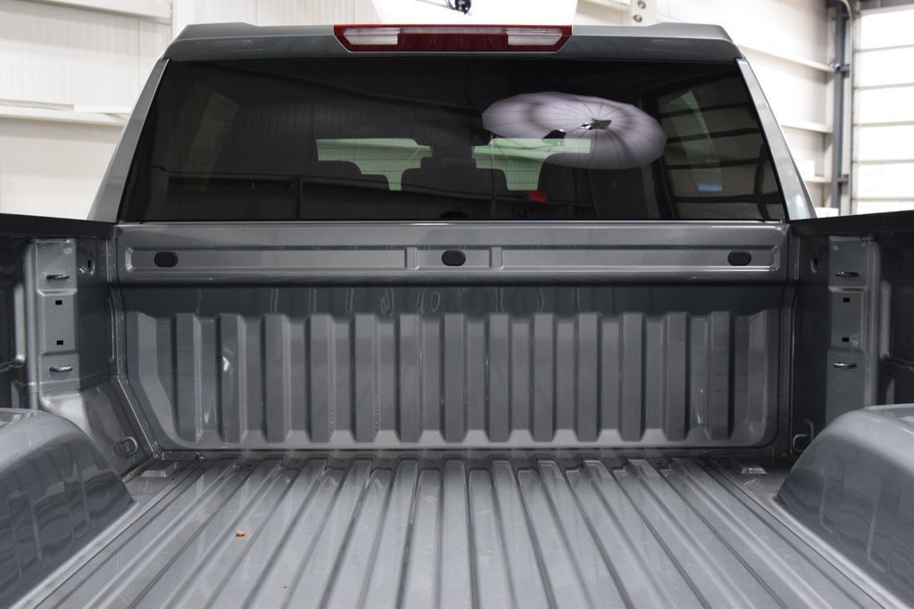 2026 Chevrolet Silverado 1500 4WD Crew Cab 147" LT w/1LT - 23055391 - 22