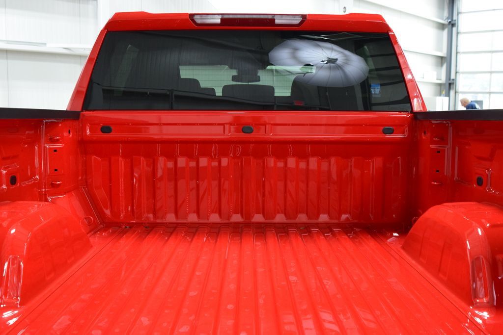 2026 Chevrolet Silverado 1500 4WD Crew Cab 147" LT w/1LT - 23058002 - 22
