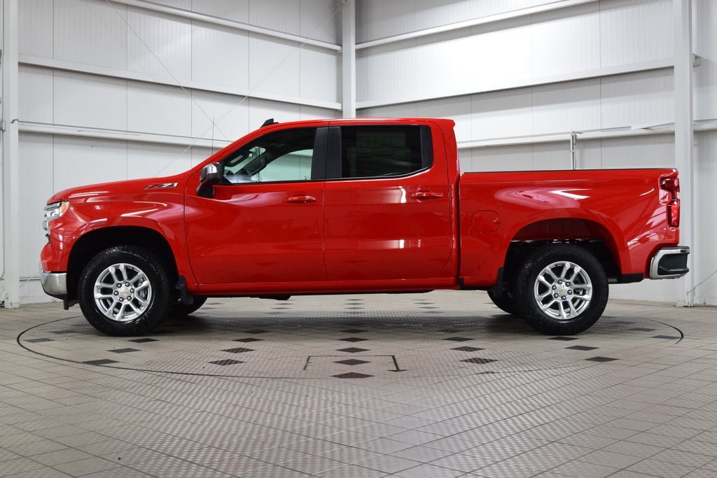 2026 Chevrolet Silverado 1500 4WD Crew Cab 147" LT w/1LT - 23058002 - 3