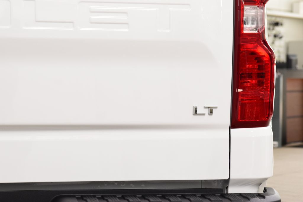 2026 Chevrolet Silverado 1500 4WD Crew Cab 147" LT w/1LT - 23058020 - 21