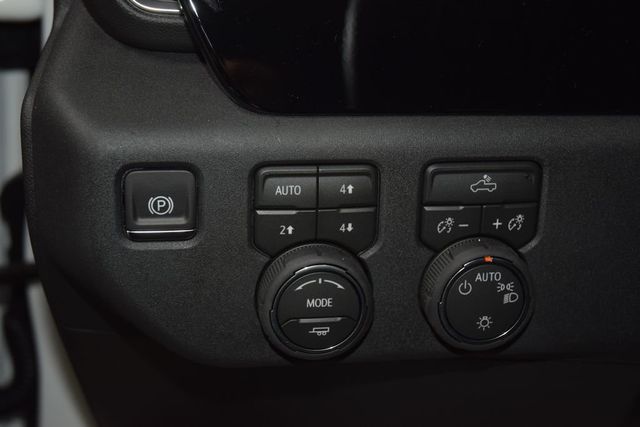2026 Chevrolet Silverado 1500 4WD Crew Cab 147" LT w/1LT - 23058020 - 32