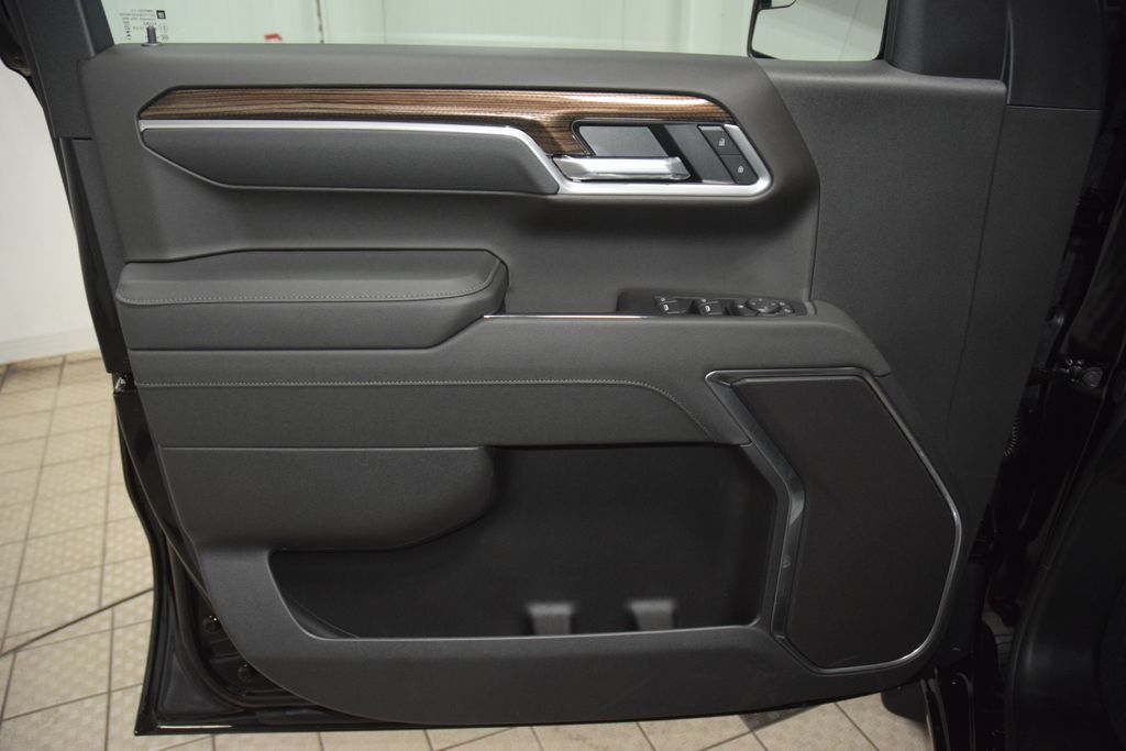 2026 Chevrolet Silverado 1500 4WD Crew Cab 147" LT w/1LT - 23058025 - 44