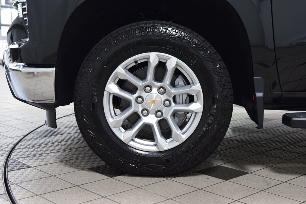 2026 Chevrolet Silverado 1500 4WD Crew Cab 147" LT w/1LT - 23062176 - 26