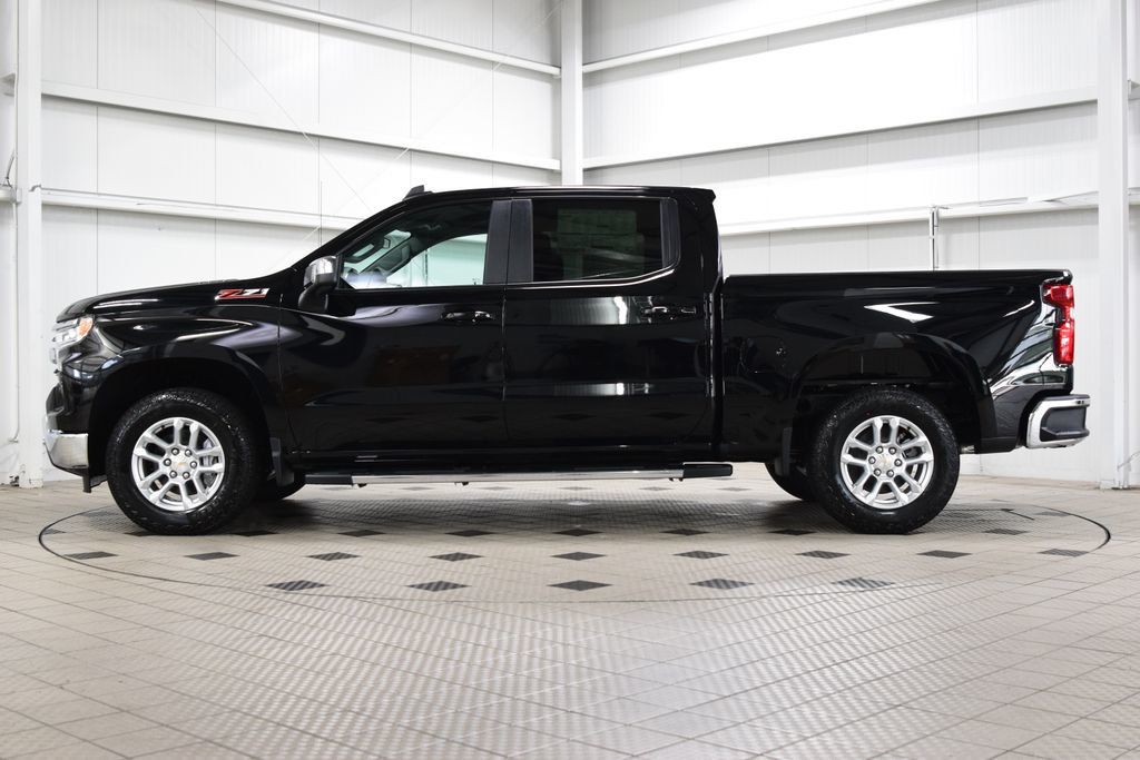 2026 Chevrolet Silverado 1500 4WD Crew Cab 147" LT w/1LT - 23062176 - 3