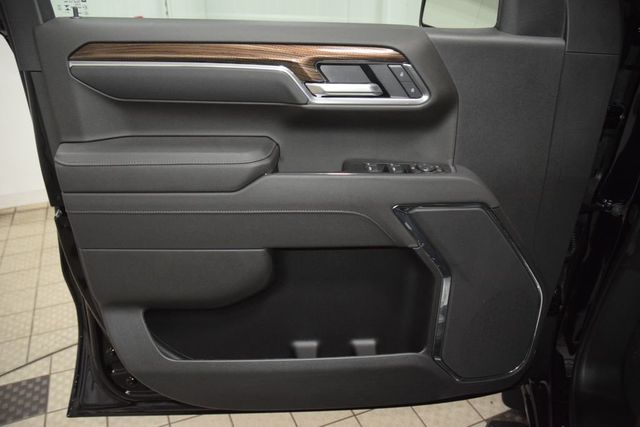 2026 Chevrolet Silverado 1500 4WD Crew Cab 147" LT w/1LT - 23062176 - 46