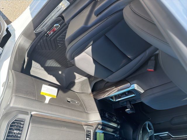 2026 Chevrolet Silverado 1500 4WD Crew Cab 147" LT w/1LT - 23007218 - 9