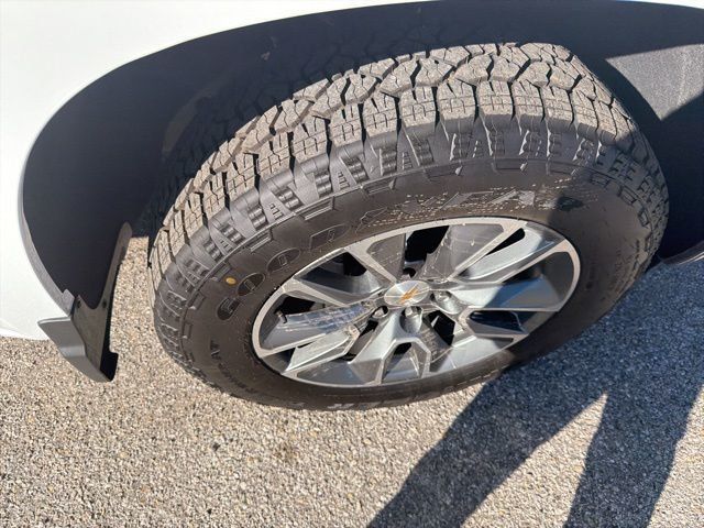 2026 Chevrolet Silverado 1500 4WD Crew Cab 147" LT w/1LT - 23007218 - 13