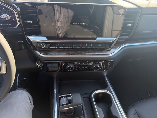 2026 Chevrolet Silverado 1500 4WD Crew Cab 147" LT w/1LT - 23007218 - 21