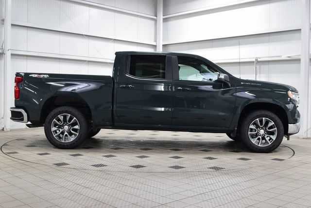 2026 Chevrolet Silverado 1500 4WD Crew Cab 147" LT w/2FL - 22948739 - 8