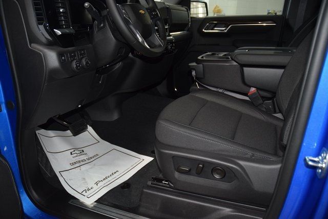 2026 Chevrolet Silverado 1500 4WD Crew Cab 147" LT w/2FL - 22952455 - 40