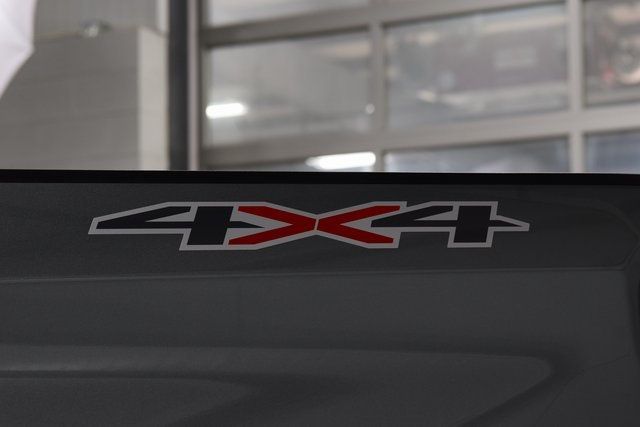 2026 Chevrolet Silverado 1500 4WD Crew Cab 147" LT w/2FL - 22964362 - 25