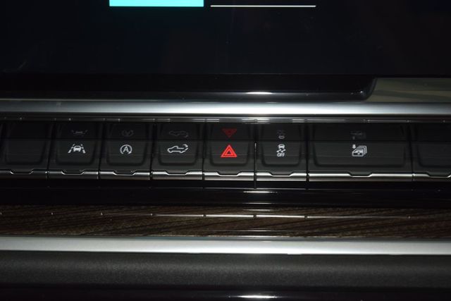 2026 Chevrolet Silverado 1500 4WD Crew Cab 147" LT w/2FL - 23057956 - 32