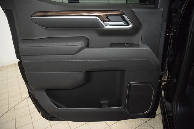 2026 Chevrolet Silverado 1500 4WD Crew Cab 147" LT w/2FL - 23057956 - 45