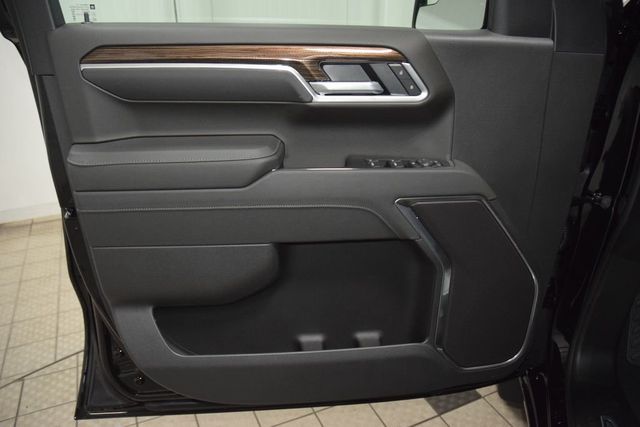 2026 Chevrolet Silverado 1500 4WD Crew Cab 147" LT w/2FL - 23057956 - 47