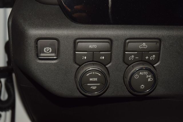 2026 Chevrolet Silverado 1500 4WD Crew Cab 147" LT w/2FL - 23060395 - 34