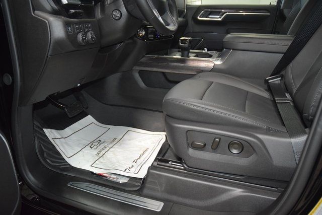 2026 Chevrolet Silverado 1500 4WD Crew Cab 147" LTZ - 22961439 - 39