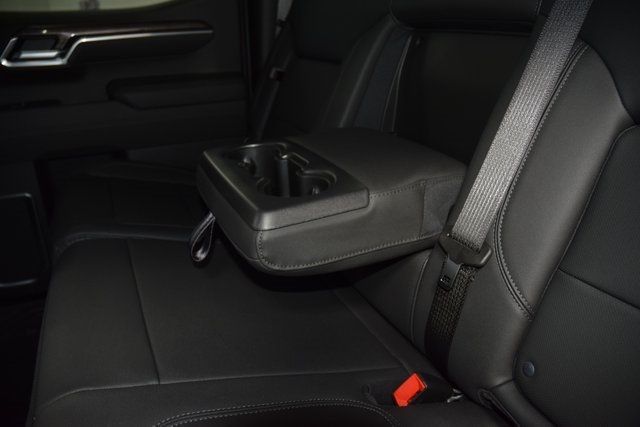 2026 Chevrolet Silverado 1500 4WD Crew Cab 147" LTZ - 22961439 - 43