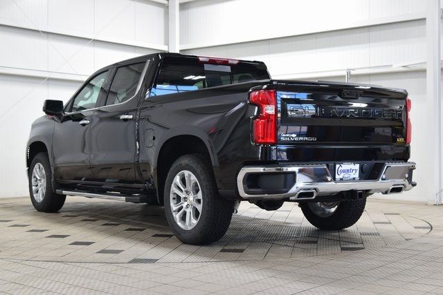 2026 Chevrolet Silverado 1500 4WD Crew Cab 147" LTZ - 22961439 - 5